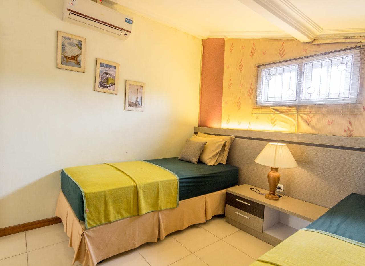 Roemah Noni By Bukit Vista Villa Джокякарта Екстериор снимка